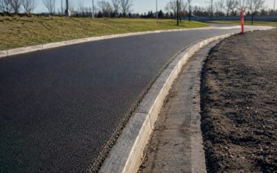 Test 50–100 m First: Bike Lane Surfacing for Alberta Planners