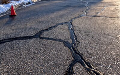 Avoid Winter Failures: Crack Sealing Costs in Edmonton $1.50–$8/m